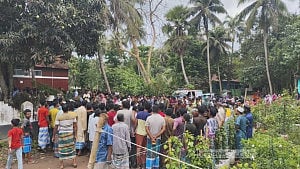 লক্ষ্মীপুরে ১৪ মাস পর কৃষক দল নেতার লাশ উত্তোলন
