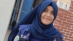 পটুয়াখালীতে নারী পুলিশ সদস্যের ঝুলন্ত লাশ উদ্ধার