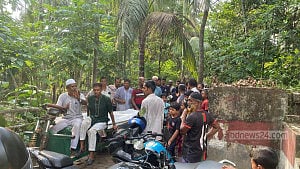 পিরোজপুরে কাপড় ব্যবসায়ী ও কৃষককে কুপিয়ে হত্যা