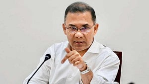 PM orders cleanup of Gulshan, Banani, Baridhara lakes