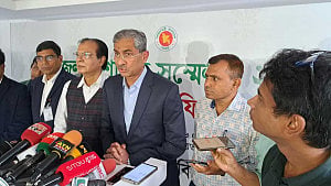 খাল দখল করলে ব্যবস্থা নেওয়া হবে: এ্যানি