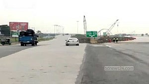 Hatikumrul Flyover opened to clip northern tailbacks