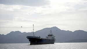US agrees to waive Iran oil sanctions: Tasnim