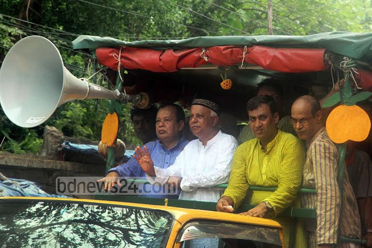 চট্টগ্রামে মনজুরের প্রচারণায় হামলার অভিযোগ