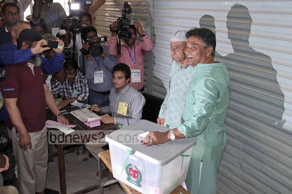 From a successful businessman and a well-known TV anchor, Annisul Huq became the first mayor of Dhaka North City Corporation. The photo was taken when he was casting his vote at Banani Bidyaniketan Centre on Apr 29 2015. 