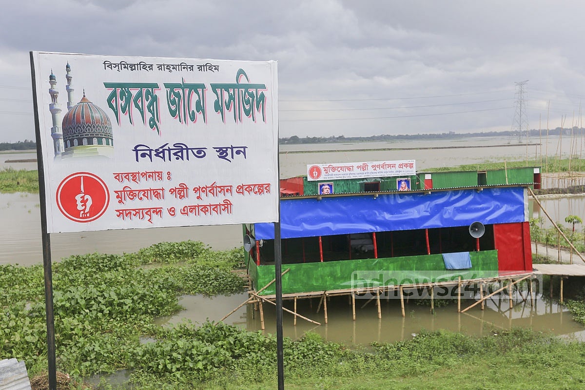 Illegal installations on Turag banks cleared