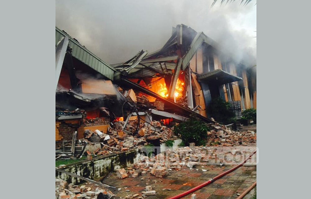 Fire burns down shoe factory in Dhaka’s Ashulia