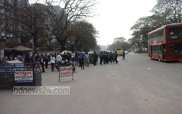 BRTA launches drive to end anarchy in public transport service in Dhaka