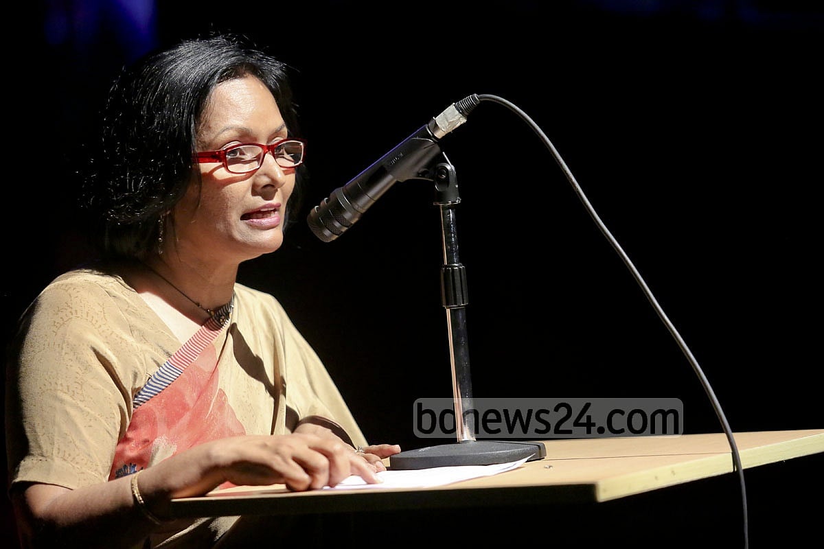 Scholatica Vice-Principal (academic affairs) Mita Quader speaks at the graduation ceremony held for an ‘O-levels’ batch at the school. Scholatica Vice-Principal (academic affairs) Mita Quader speaks at the graduation ceremony held for an ‘O-levels’ batch at the school.