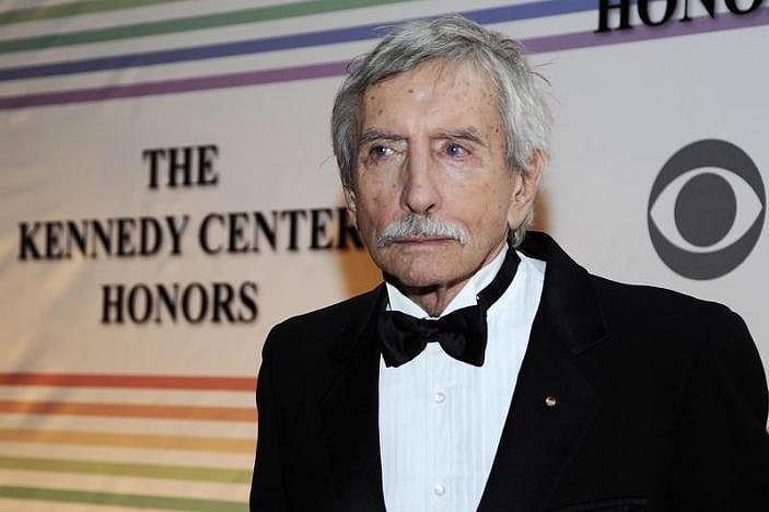 Pulitzer-winning playwright Edward Albee dies at 88 at his NY home: reports
