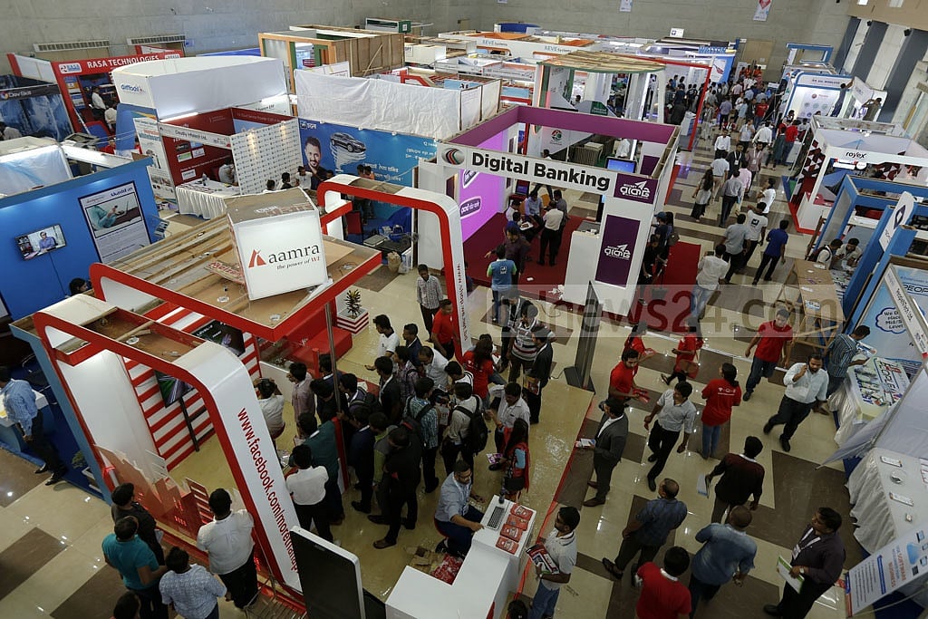 Digital World 2016
