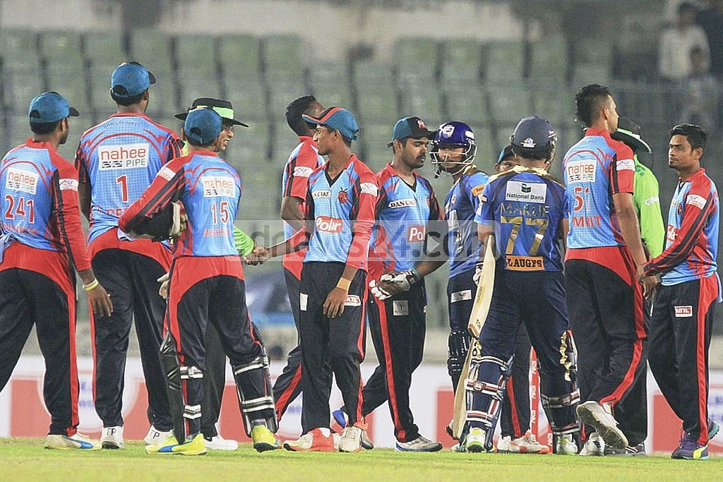 ‘১৪৮ অত কম স্কোর না’