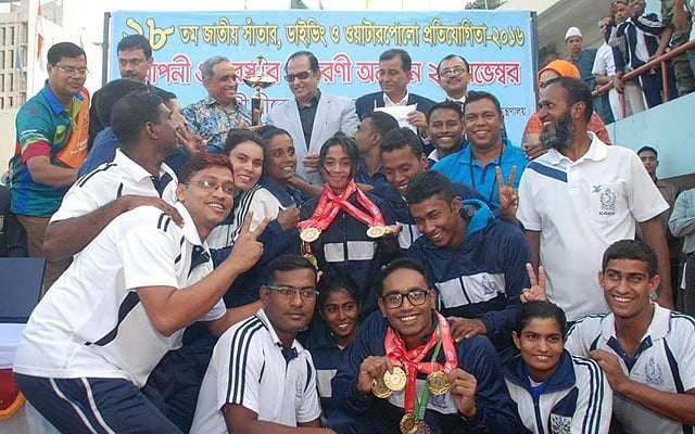 জাতীয় সাঁতারে রোমানা-নাজমা-জুয়েলের দাপট