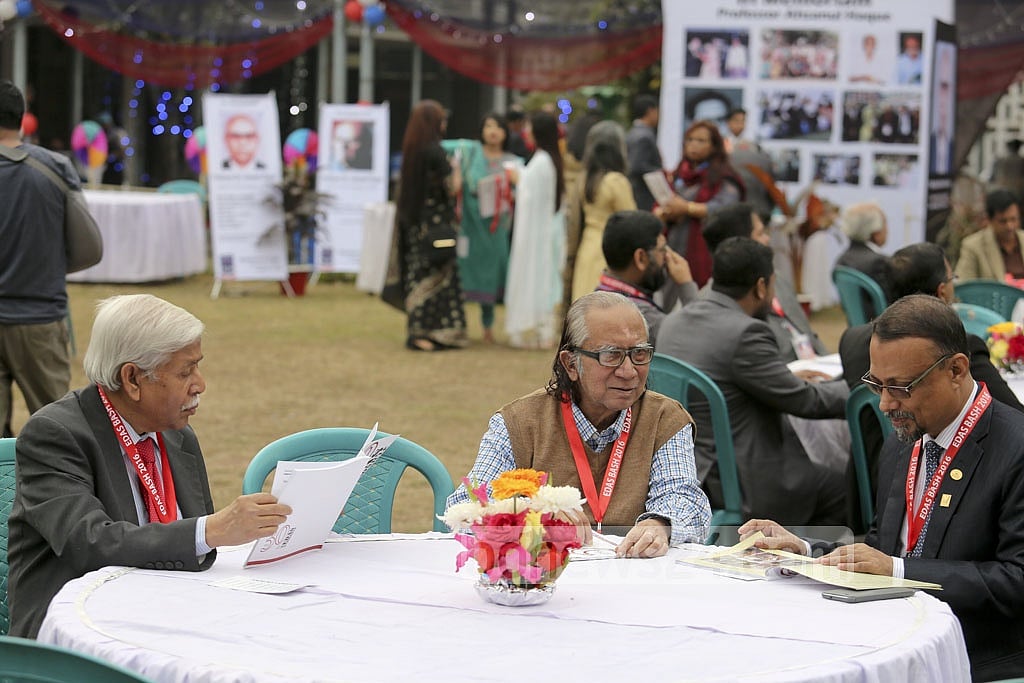 Professor Anisur Rahman (centre) and former additional secretary Abu Saleh (right) at the EADS reunion. Professor Anisur Rahman (centre) and former additional secretary Abu Saleh (right) at the EADS reunion.