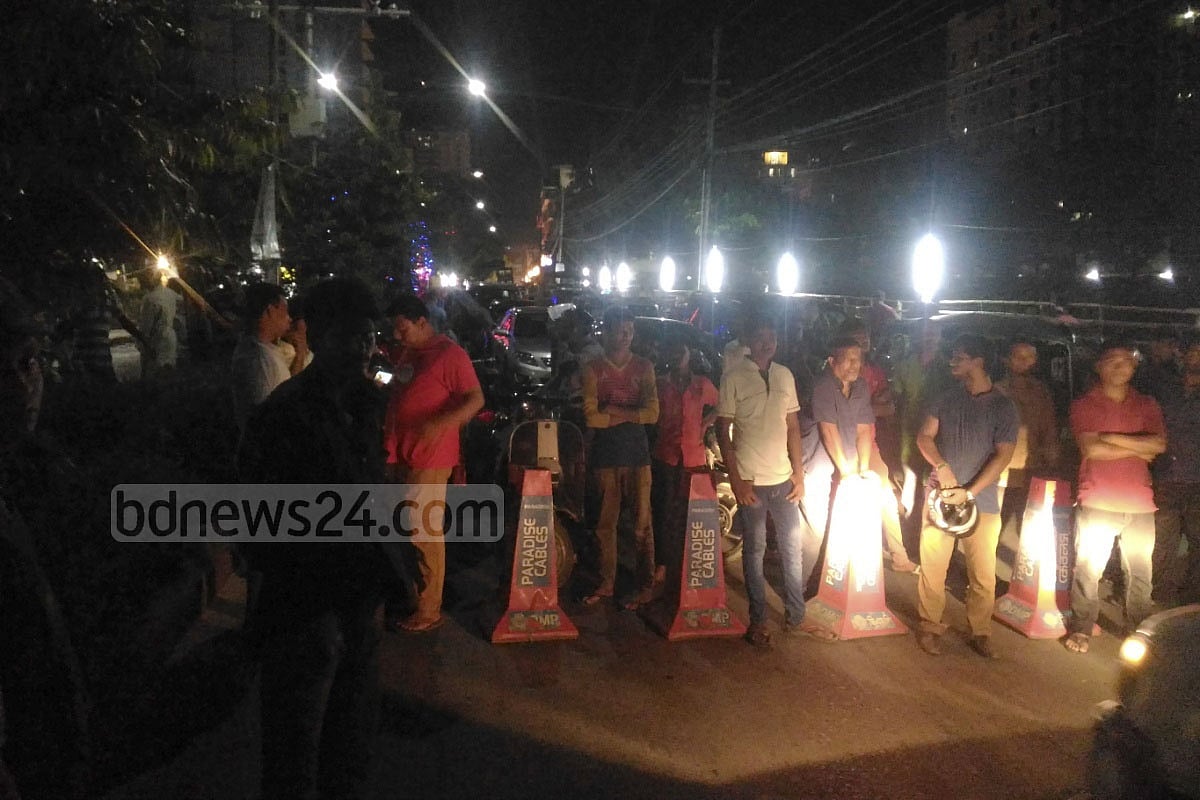 1: Jul 1, 2016. The month of Ramadan was coming to an end. Gunfire was reported inside Dhaka's diplomatic district. As reporters rushed to the spot, they noticed a road block at Gulshan-2. Police personnel around it said something big is happening. 