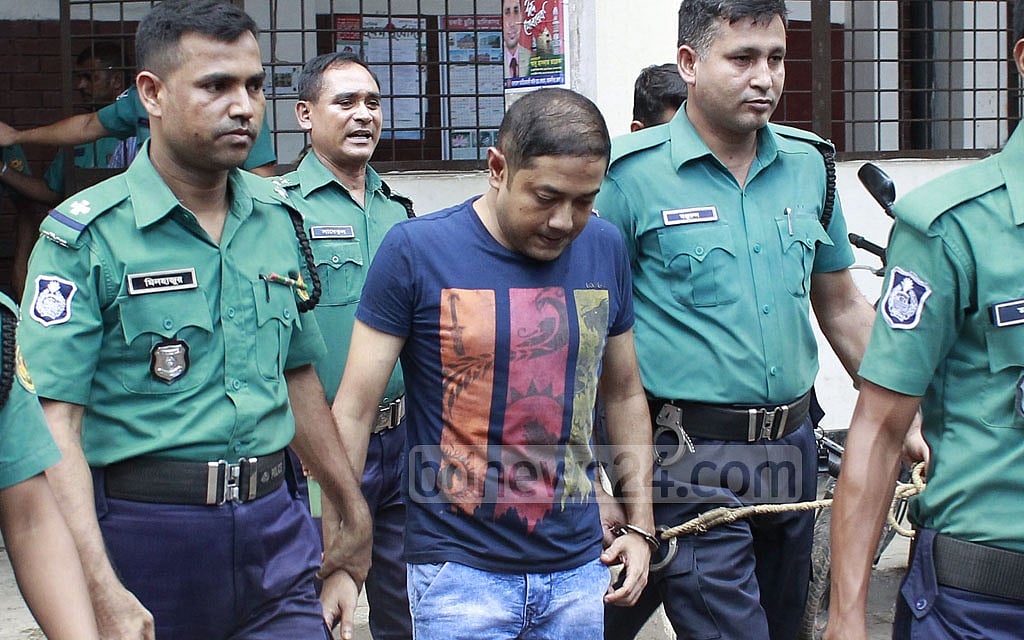  আদালতে রানা প্লাজার মালিক সোহেল রানা।  ফাইল ছবি