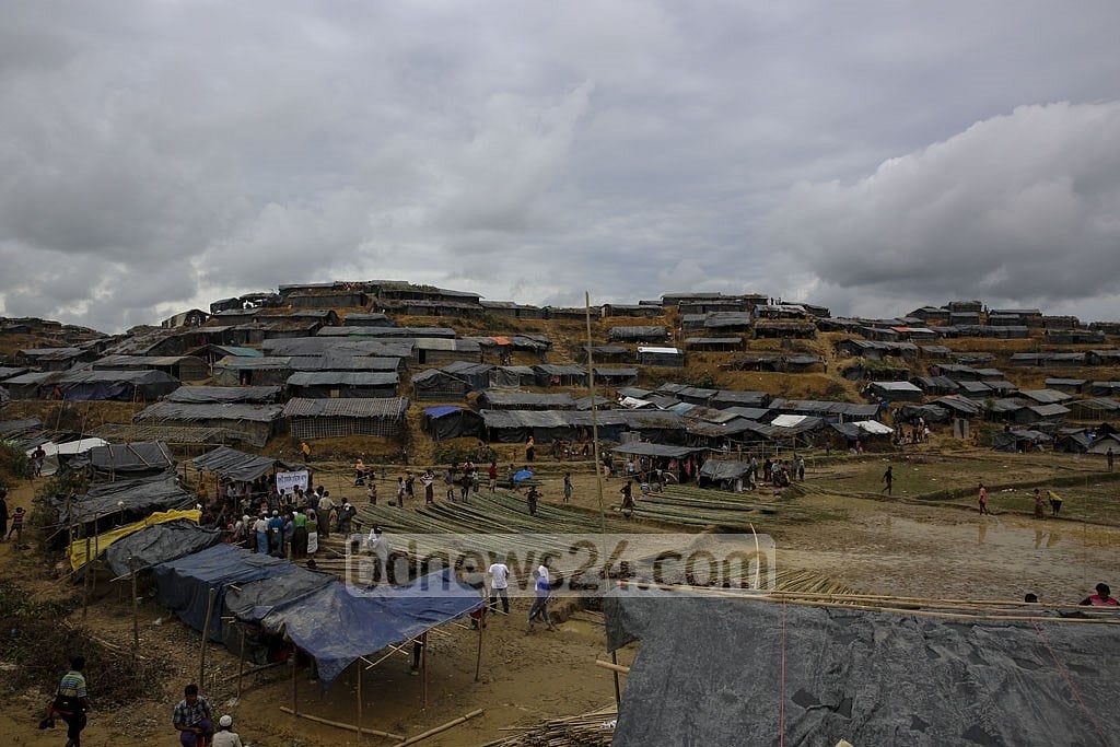 কক্সবাজারের উখিয়া উপজেলার বালুখালীর রোহিঙ্গা ক্যাম্প। ছবি: মুস্তাফিজ মামুন/ বিডিনিউজ টোয়েন্টিফোর ডটকম 