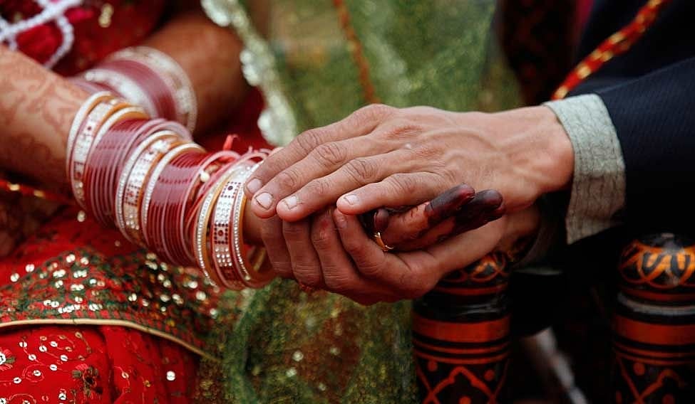 সুস্বাস্থ্যের জন্য সুখী দাম্পত্য