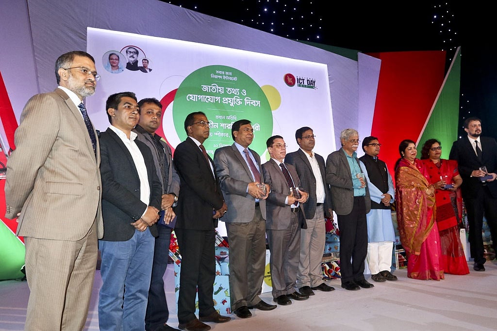 The ICT award recipients pose for a photograph at the ceremony marking Bangladesh's first National ICT Day. 