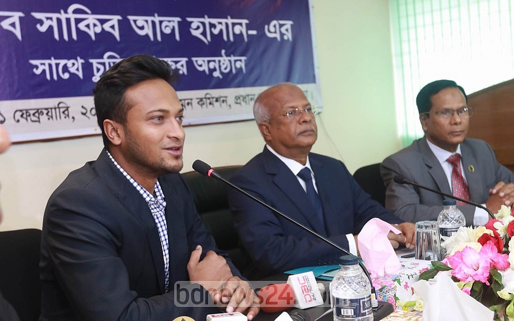 দুদকেরও শুভেচ্ছা দূত হয়েছিলেন সাকিব আল হাসান ফাইল ছবি