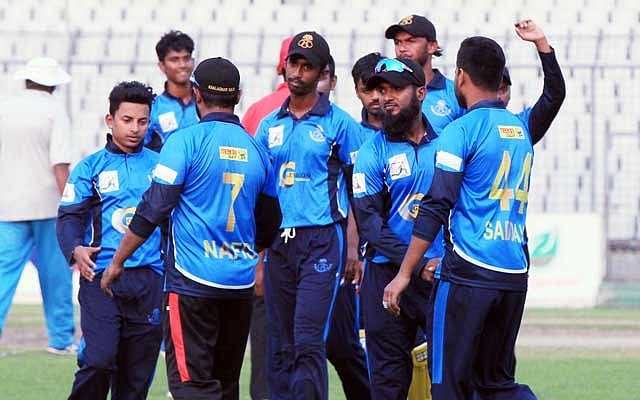 তানবীরকে ছাপিয়ে নায়ক তানভীর