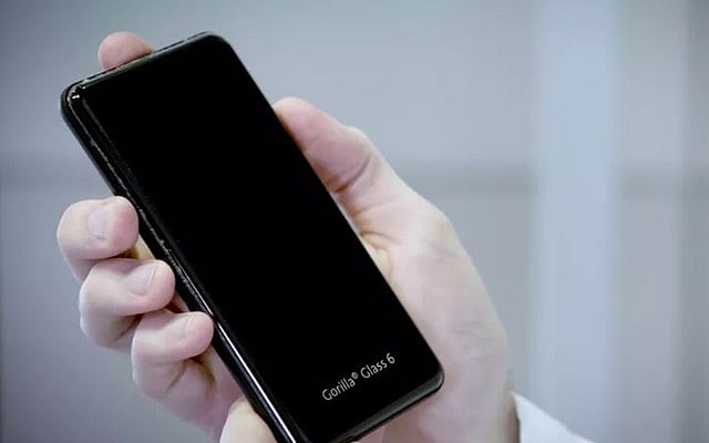 প্রথম গরিলা গ্লাস ৬ পাচ্ছে অপ্পো