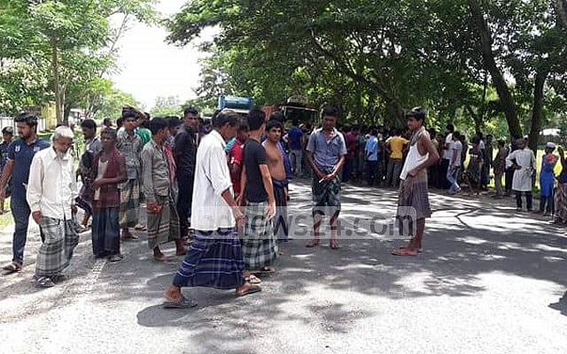 হবিগঞ্জে বাসচাপায় শিশু নিহত, মহাসড়কে বিক্ষোভ