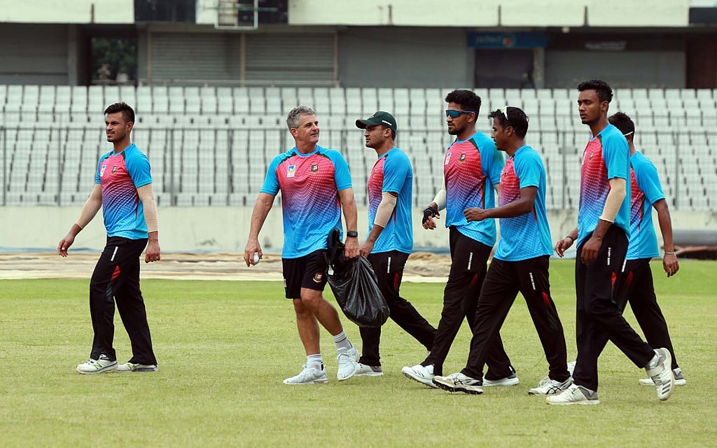 আফগানদের ভয় নয়, সমীহ করছেন রোডস