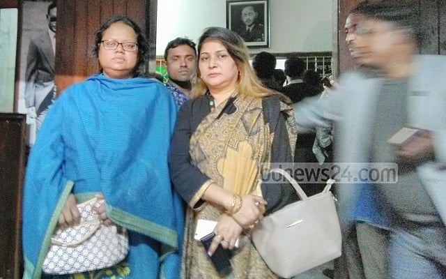 Delwara Begum Panna (Left). 