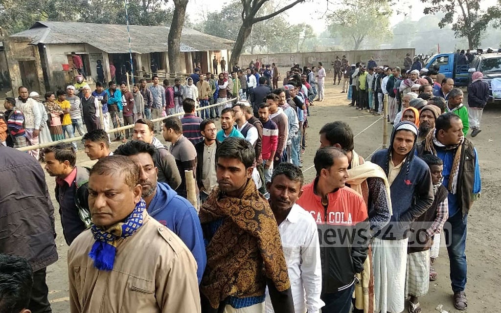 Voting progresses in three centres of Brahmanbaria-2