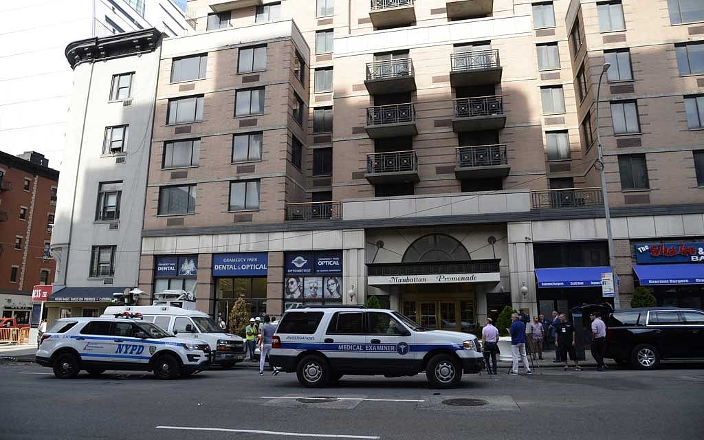 Man crushed to death in Manhattan building with history of elevator ...