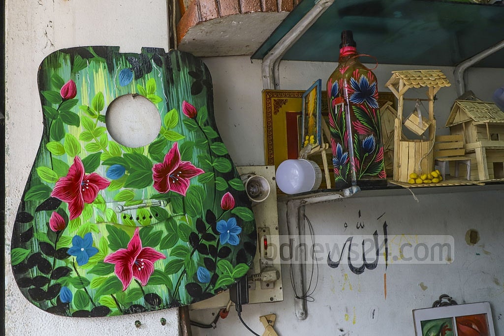 Hanif Pappu's rickshaw paintings