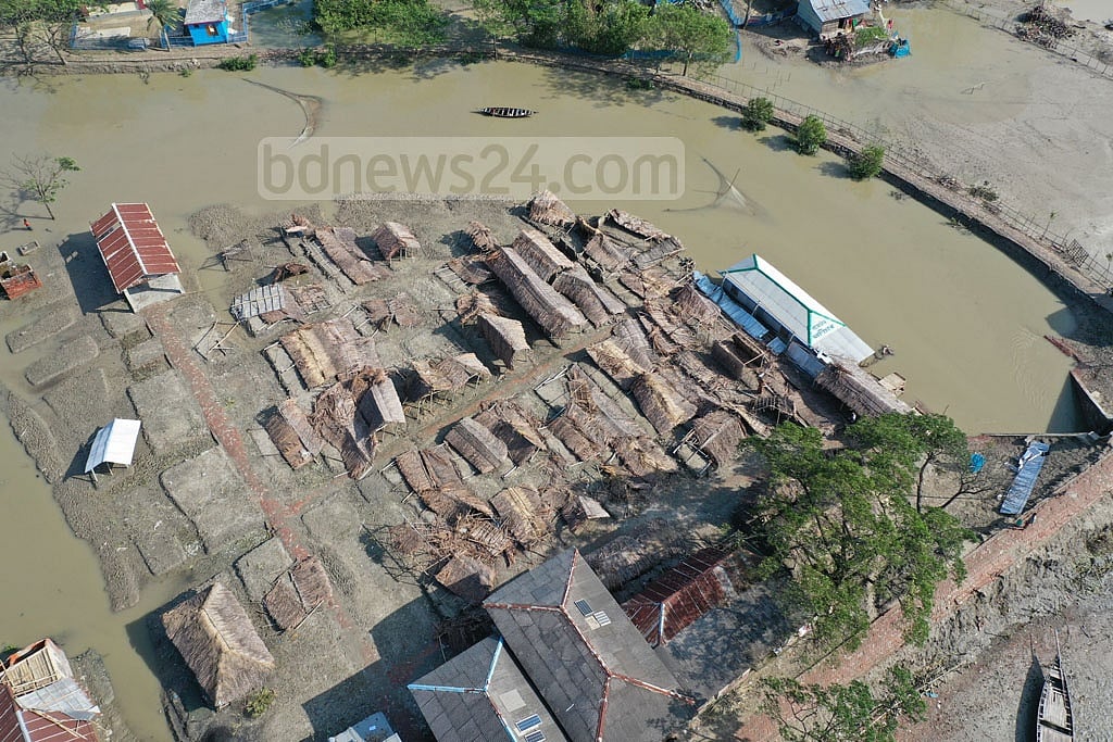 বিধ্বস্ত গাবুরা বাজার 