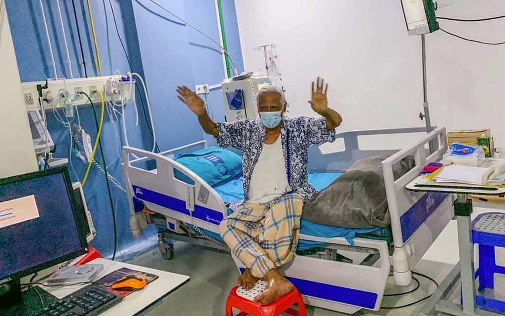 করোনাভাইরাসে আক্রান্ত হয়েছিলেন জাফরুল্লাহ চৌধুরী, সেরেও উঠেছিলেন ফাইল ছবি