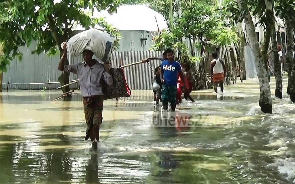 উত্তরের অনেক জেলায় বন্যার কারণও তিস্তা নদী। ফাইল ছবি