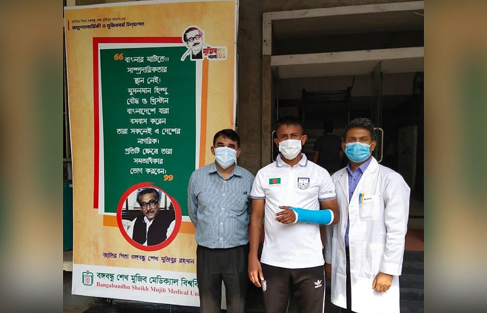 চোটে ছিটকে গেলেন মামুনুল