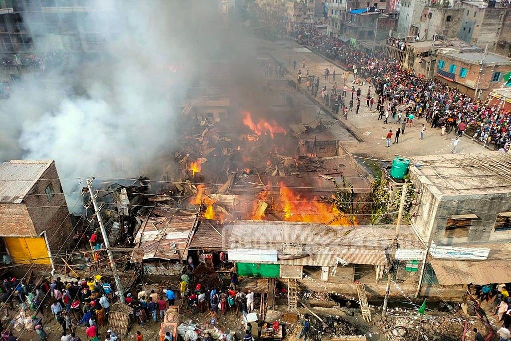 Mirpur Khichuri Patti slum fire
