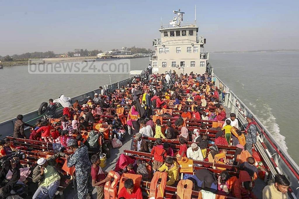 Jan 29, 2021: A group of 1,778 Rohingya refugees from the Ukhiya camp sailed for the remote island of Bhasan Char in Noakhali. This was the third batch of refugees from Myanmar to be taken to their new accommodation on the island.   Jan 29, 2021: A group of 1,778 Rohingya refugees from the Ukhiya camp sailed for the remote island of Bhasan Char in Noakhali. This was the third batch of refugees from Myanmar to be taken to their new accommodation on the island.  