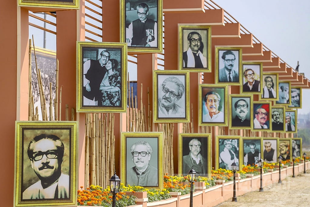 বঙ্গবন্ধুর জন্ম শতবর্ষ ক’ বছর আগেই উদযাপন করে বাংলাদেশ ফাইল ছবি