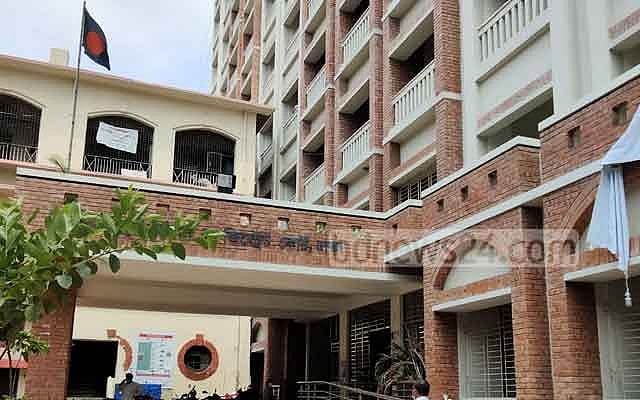 চেক প্রতারণা: আলেশা মার্টের চেয়ারম্যানকে গ্রেপ্তারে পরোয়ানা