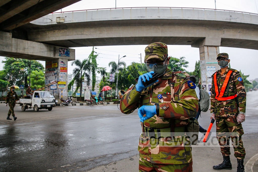 Jul 01, 2021: Bangladesh launched a strict nationwide lockdown for seven days to rein in the surging coronavirus cases. The army was deployed along with the police and other law-enforcement agencies to enforce the lockdown. Photo: Mahmud Zaman Ovi Jul 01, 2021: Bangladesh launched a strict nationwide lockdown for seven days to rein in the surging coronavirus cases. The army was deployed along with the police and other law-enforcement agencies to enforce the lockdown. Photo: Mahmud Zaman Ovi