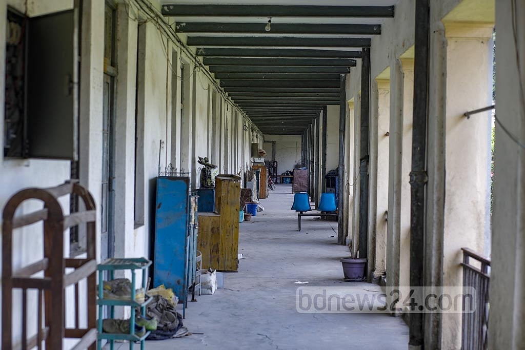 The shelves for students’ books are gathering dust as Salimullah Muslim Hall is closed due to the pandemic. 