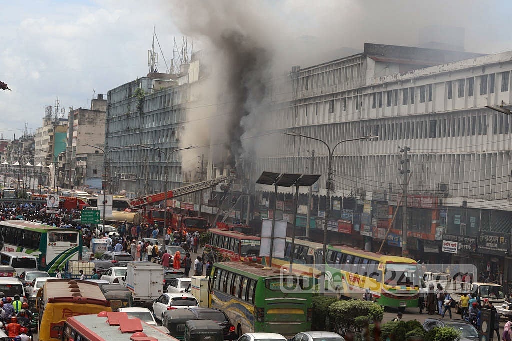 Fire at Banani building
