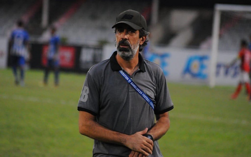 কিংসের সঙ্গে আরও এক মৌসুম ব্রুসন