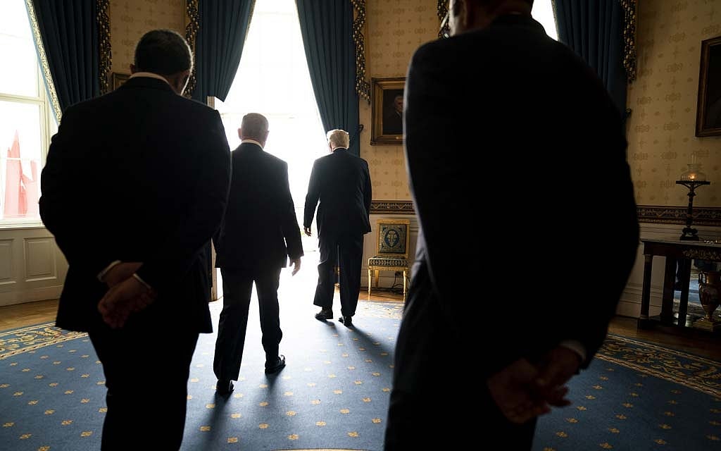 From left: Minister of Foreign Affairs and International Cooperation Abdullah bin Zayed bin Sultan Al Nahyan of the United Arab Emirates, Prime Minister Benjamin Netanyahu of Israel, President Donald Trump, and Abdullatif bin Rashid Al-Zayani, Minister of Foreign Affairs of the Kingdom of Bahrain, walk out to a balcony at the White House in Washington, during a signing ceremony for the Abraham Accords, Tuesday, Sept 15, 2020. Doug Mills/The New York Times 