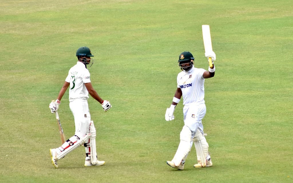 ইয়াসিরের সেঞ্চুরি, মুমিনুলের সুযোগ হাতছাড়া
