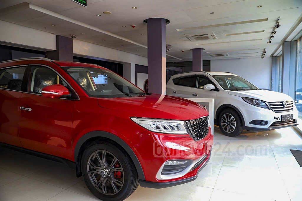 A few SUVs are seen in the showroom of Bangla Cars in Tejgaon Industrial Area of Dhaka. Photo: Mahmud Zaman Ovi 