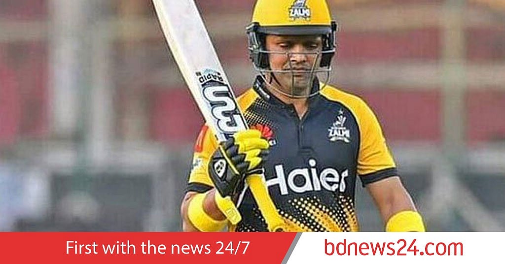 ‘অপমানিত’ আকমল খেলবেন না পেশাওয়ার জালমির হয়ে