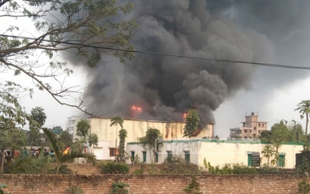 Three workers die in fire at unauthorised Ashulia shoe factory