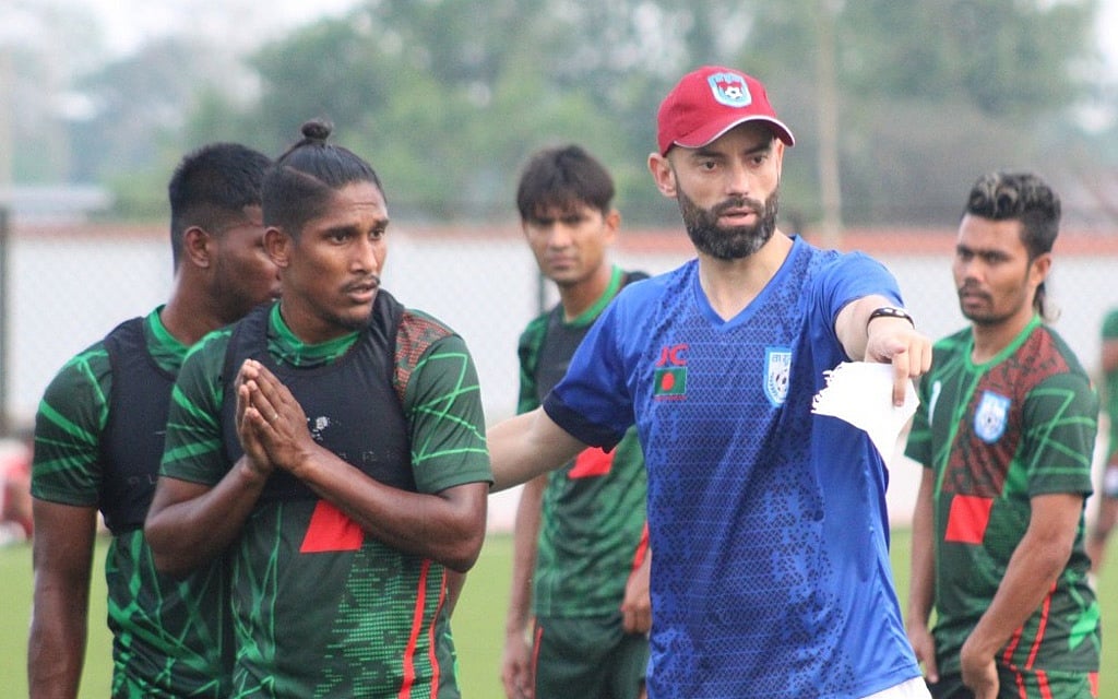 তিন নতুনকে ক্যাম্পে ডাকলেন বাংলাদেশ কোচ